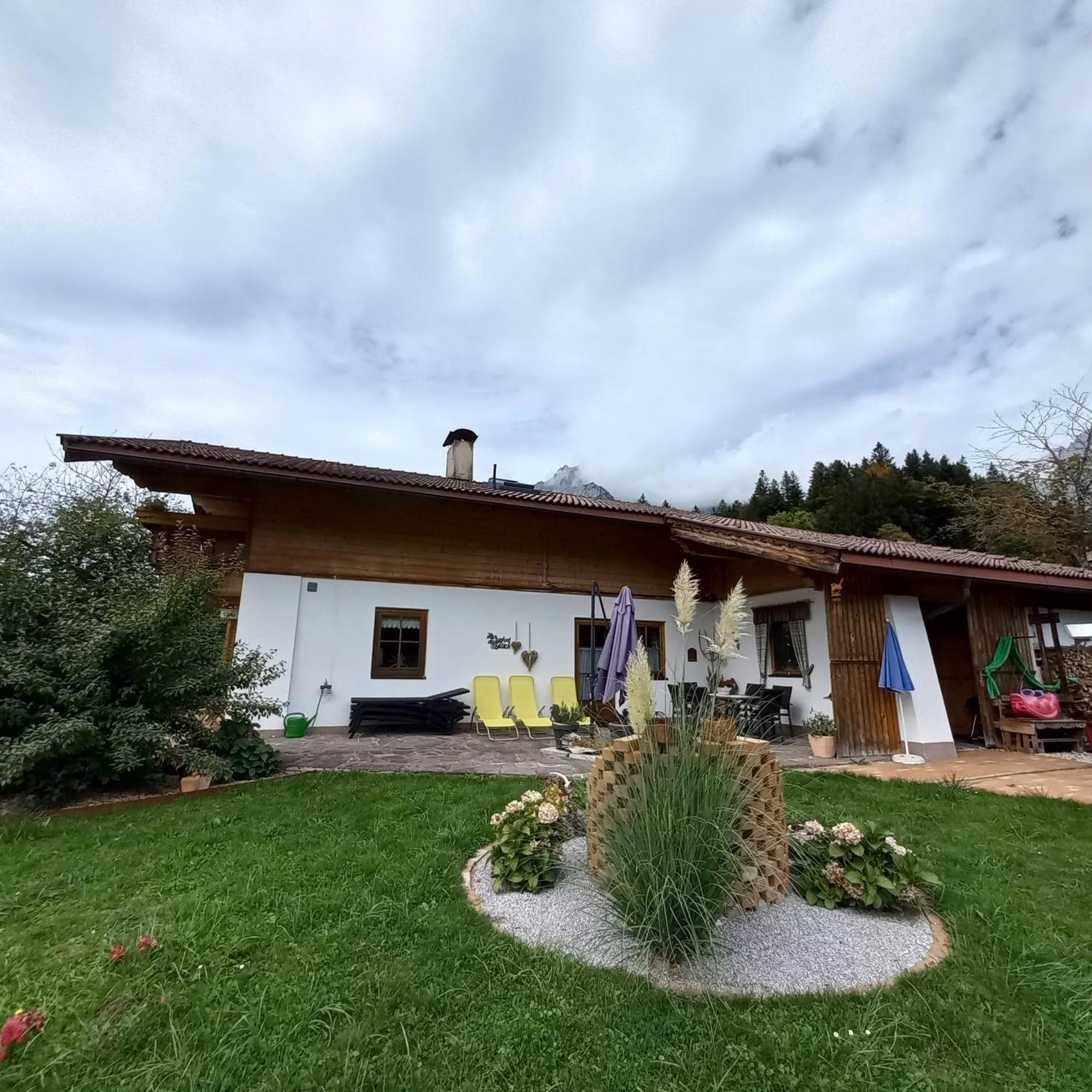 Chalet Gluecklich Sein... エルマウ エクステリア 写真