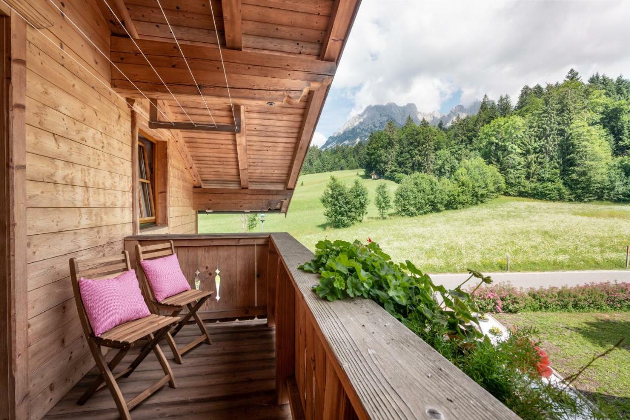 Chalet Gluecklich Sein... エルマウ エクステリア 写真